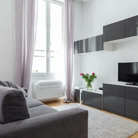 Le St Honore Apartment